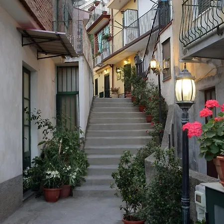 Giulia 3* Taormina