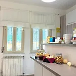 Giulia Bed and Breakfast 4*
