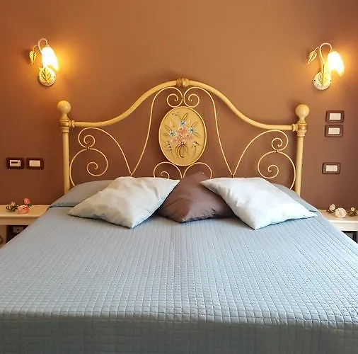 Nocleg ze śniadaniem Giulia 4*